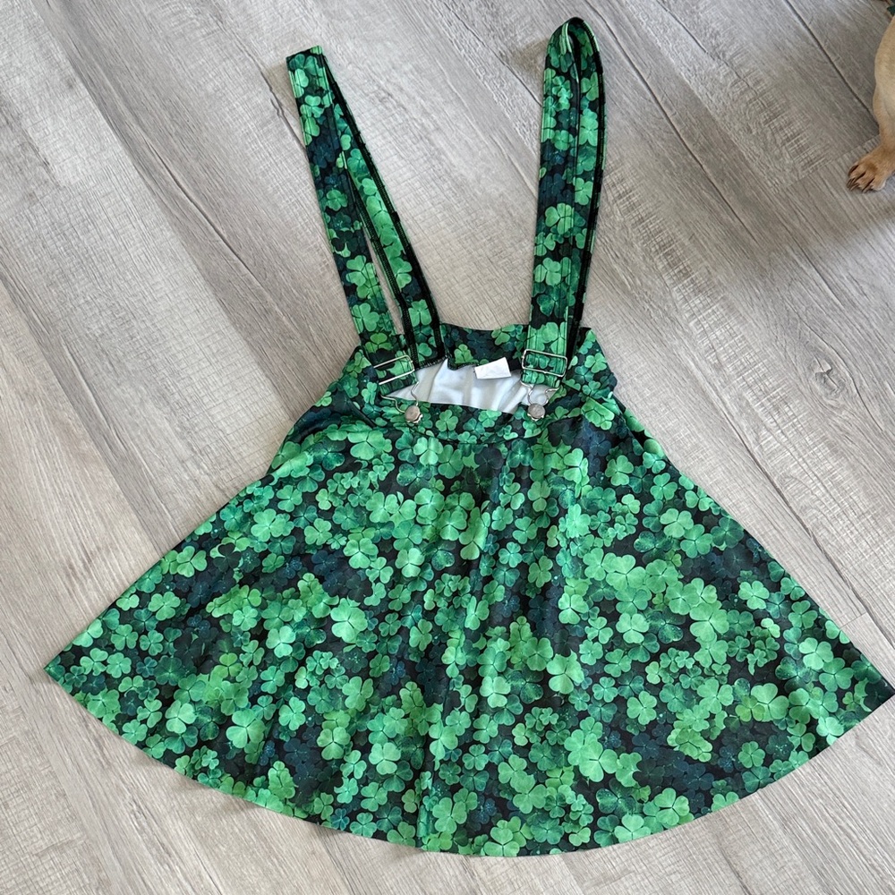BlackMilk Green Clover Pattern Skirt